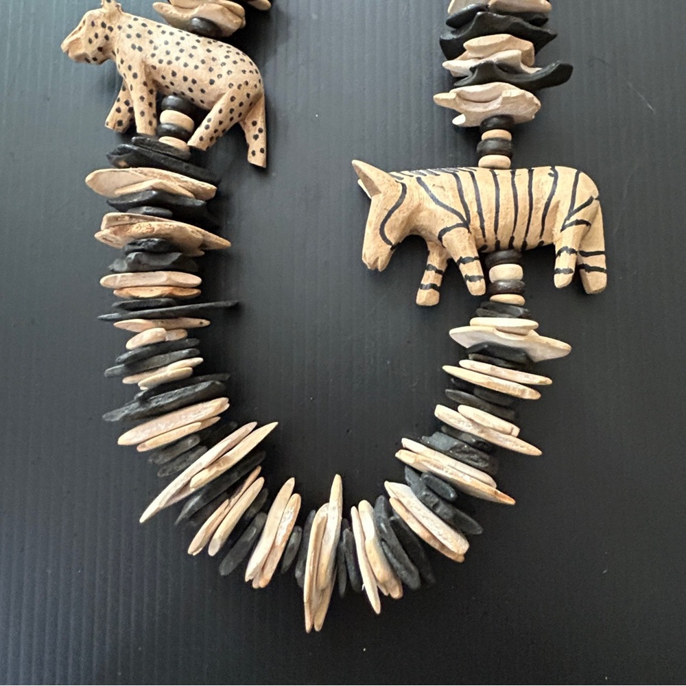 Vintage Tribal Safari Animal Beaded Statement Necklace - Picture 2 of 12